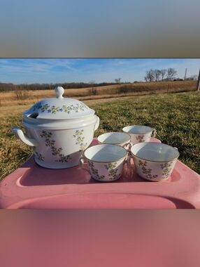 Heinrich Germany Juno Pattern Large Lidded Soup Tureen With 4 Bowls With Handles